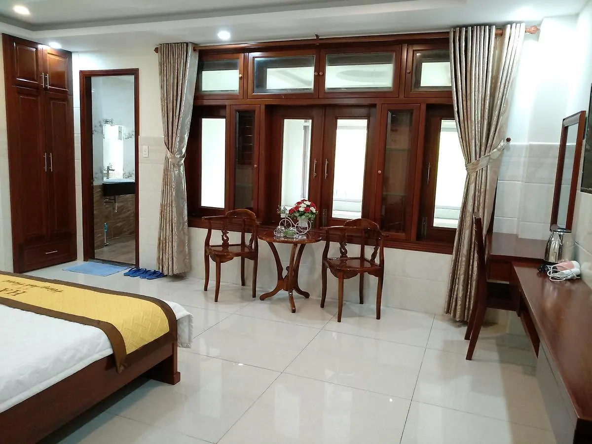 Spring Hung Anh Hotel Хошимин